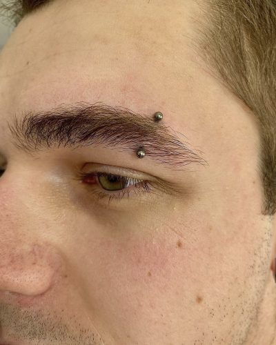 Eyebrow piercing