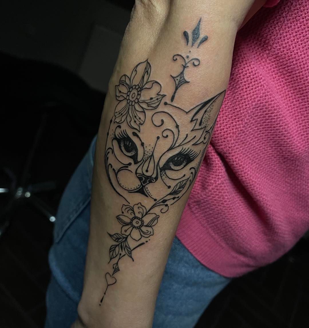 Flower Kitty
